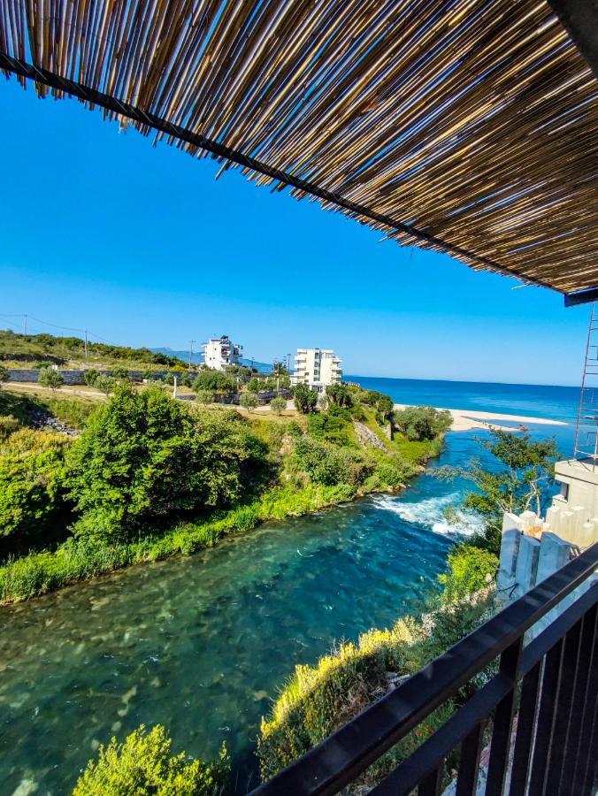 El Rio Apartments Sarandë Esterno foto