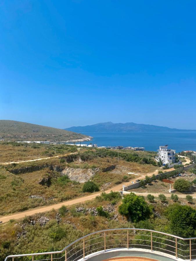 El Rio Apartments Sarandë Esterno foto