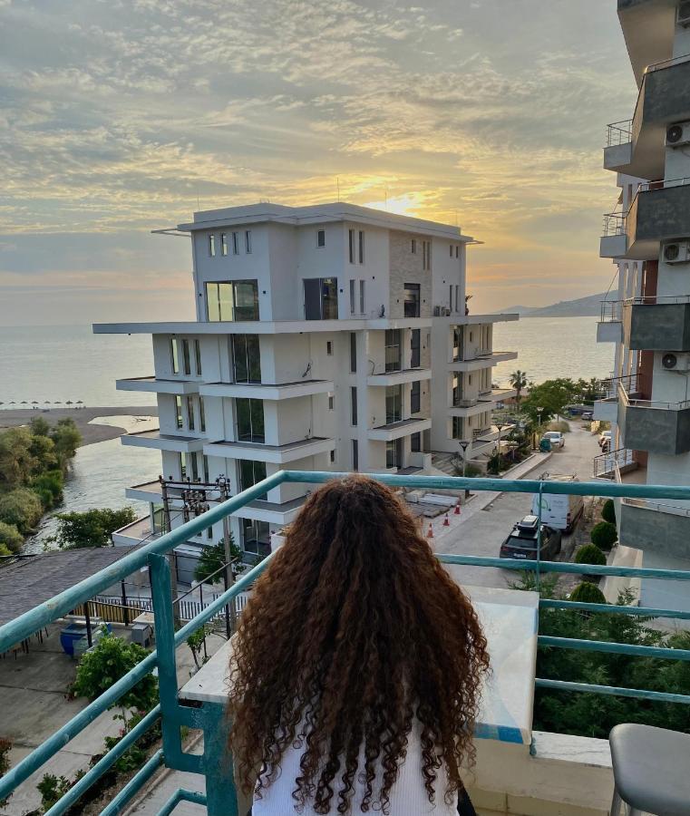 El Rio Apartments Sarandë Esterno foto