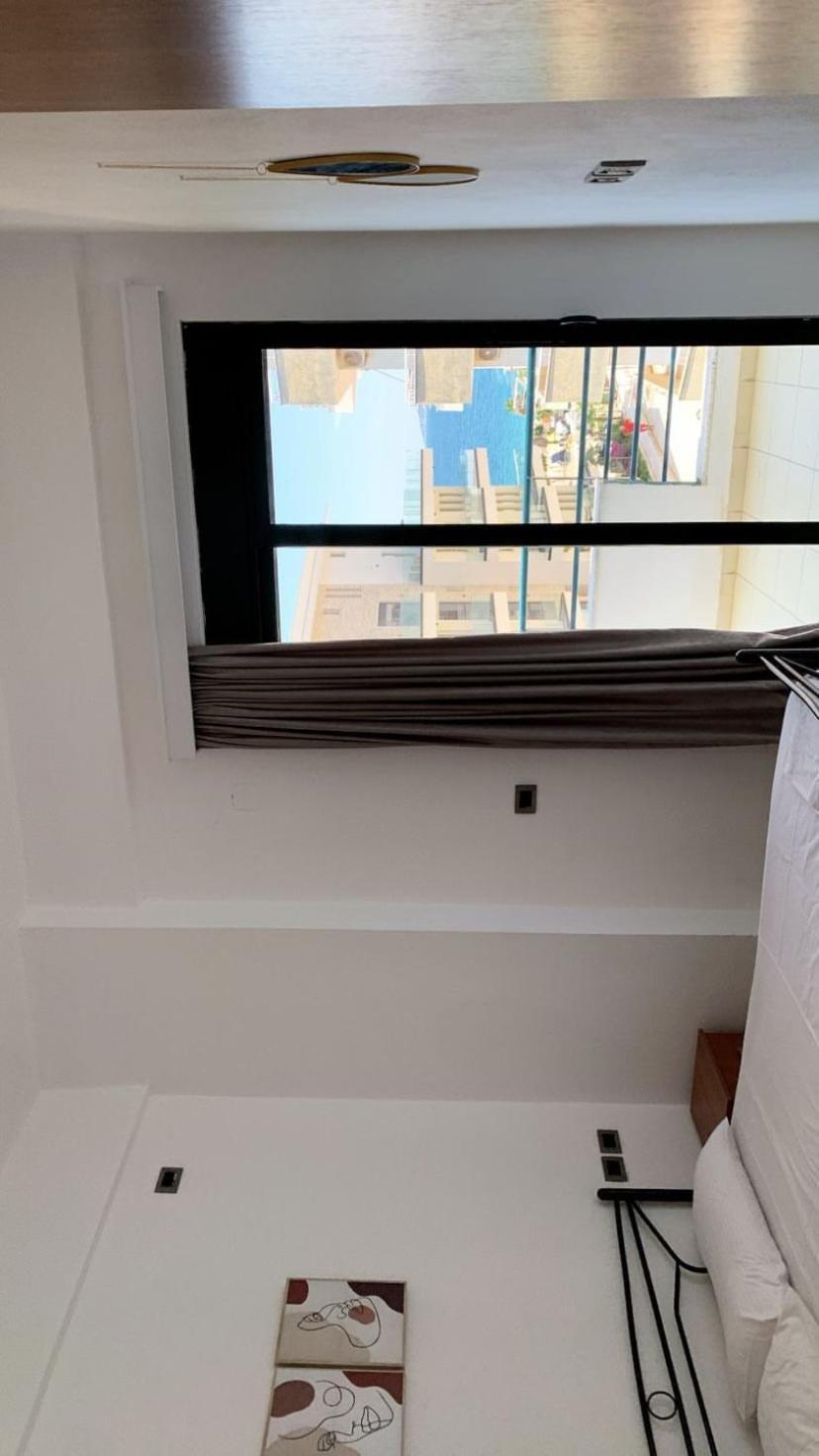 El Rio Apartments Sarandë Esterno foto